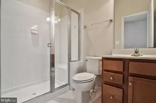 856 Regents Square, Oxon Hill, MD 20745 - Photo 27