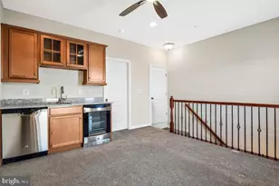 856 Regents Square, Oxon Hill, MD 20745 - Photo 23