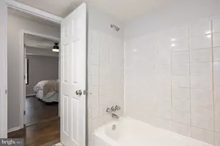 8007 Mandan Rd, Greenbelt, MD 20770 - Photo 17