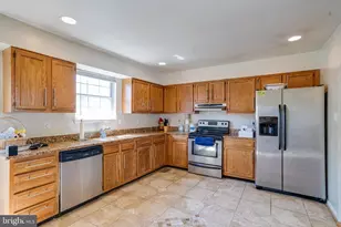806 Balboa Ave, Capitol Heights, MD 20743 - Photo 17