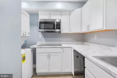 4705 Mangum Road #B, College Park, MD 20740 - Photo 5