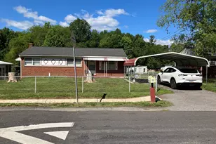 9015 Spring Acres Rd, Clinton, MD 20735 - Photo 3