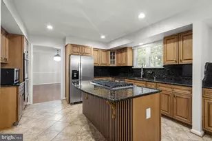 6113 Omar, Upper Marlboro, MD 20772 - Photo 3