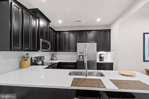 10521 Jim Lovell Ln, Lanham, MD 20706 - Photo 13