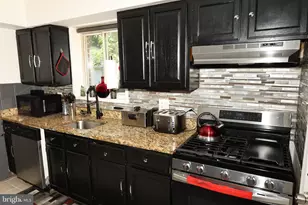 4656 Kendrick Rd, Suitland, MD 20746 - Photo 13