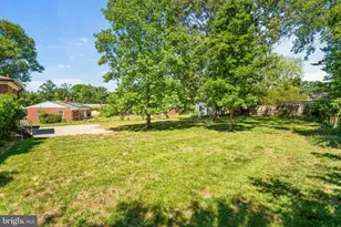5408 Manchester Dr, Suitland, MD 20746 - Photo 35