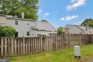 8613 Binghampton Pl, Upper Marlboro, MD 20772 - Photo 21