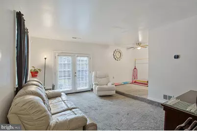 8613 Binghampton Place, Upper Marlboro, MD 20772 - Photo 9