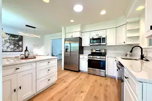4805 Tamworth Ct, Temple Hills, MD 20748 - Photo 9