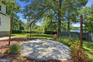 6704 Boxwood Dr, Suitland, MD 20746 - Photo 31