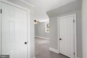 6704 Boxwood Dr, Suitland, MD 20746 - Photo 17