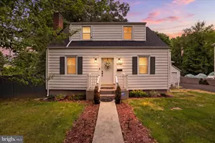 6704 Boxwood Dr, Suitland, MD 20746 - Photo 1