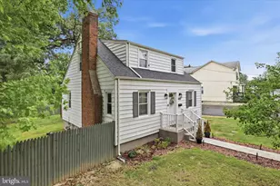 6704 Boxwood Dr, Suitland, MD 20746 - Photo 41