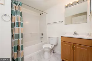 16108 Arrowroot Ct, Bowie, MD 20716 - Photo 33