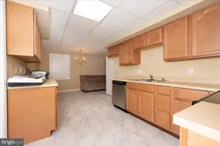 16108 Arrowroot Ct, Bowie, MD 20716 - Photo 29