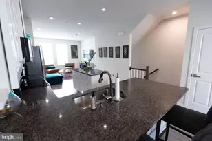 2807 Evansgreen Dr, Suitland, MD 20746 - Photo 5