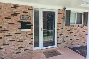 6318 Barrs Ln, Lanham, MD 20706 - Photo 5