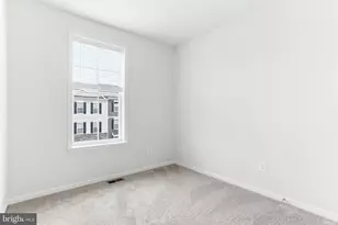 1016 Highpoint Trl, Laurel, MD 20707 - Photo 23