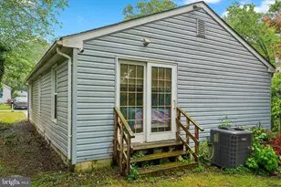 8615 Myrtle Ave, Bowie, MD 20715 - Photo 27