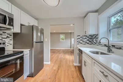 7825 Surratts Road, Clinton, MD 20735 - Photo 9