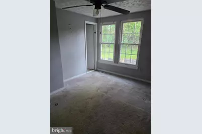 418 Shady Glen Drive, Capitol Heights, MD 20743 - Photo 13