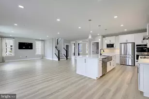 908 Midbrook Ln, Bowie, MD 20716 - Photo 31