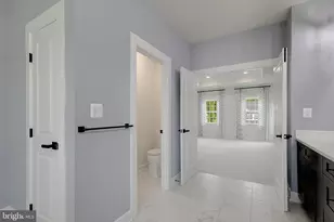 908 Midbrook Ln, Bowie, MD 20716 - Photo 61