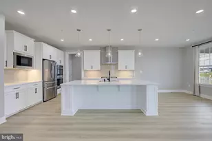 908 Midbrook Ln, Bowie, MD 20716 - Photo 27
