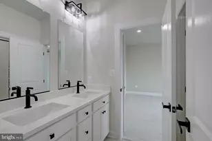 908 Midbrook Ln, Bowie, MD 20716 - Photo 49