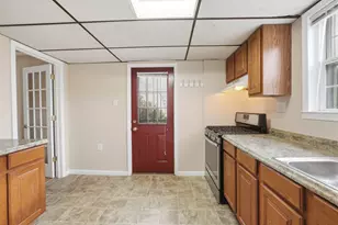 33 Bannington Dr, Upper Marlboro, MD 20774 - Photo 11