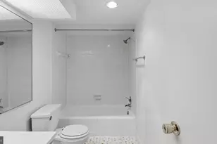 6100 Westchester Park Dr, College Park, MD 20740 - Photo 13