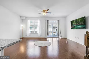 7308 Wood Pond Cir, Lanham, MD 20706 - Photo 5