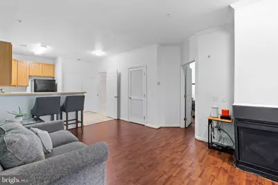 15616 Everglade Lane #303, Bowie, MD 20716 - Photo 5