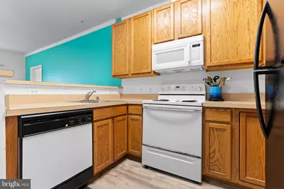 15616 Everglade Lane #303, Bowie, MD 20716 - Photo 7