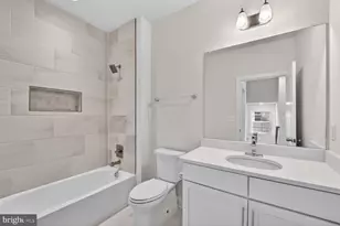 2724 Lewis and Clark Ave, Upper Marlboro, MD 20774 - Photo 23