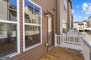 3404 Chester Aly, Hyattsville, MD 20782 - Photo 33