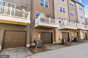 3404 Chester Aly, Hyattsville, MD 20782 - Photo 37