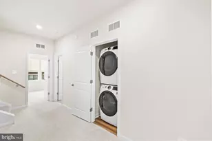 3404 Chester Aly, Hyattsville, MD 20782 - Photo 17