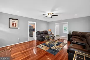 11926 Galaxy Ln, Bowie, MD 20715 - Photo 17