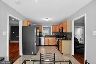 11926 Galaxy Ln, Bowie, MD 20715 - Photo 11