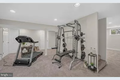 6402 Gateway Boulevard, District Heights, MD 20747 - Photo 21