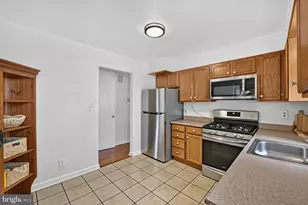 6402 Gateway Blvd, District Heights, MD 20747 - Photo 11