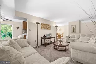 7724 Hanover Pkwy, Greenbelt, MD 20770 - Photo 5