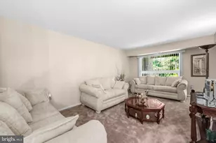 7724 Hanover Pkwy, Greenbelt, MD 20770 - Photo 3
