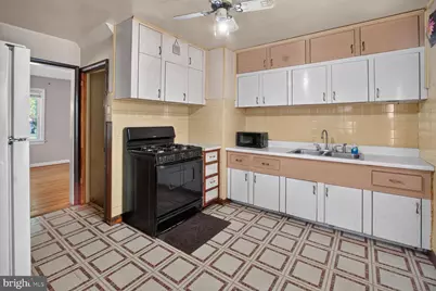 5822 31st Place, Hyattsville, MD 20782 - Photo 9