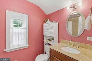 5721 Forest Rd, Cheverly, MD 20785 - Photo 23