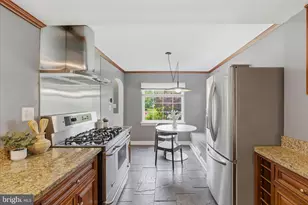 5721 Forest Rd, Cheverly, MD 20785 - Photo 17