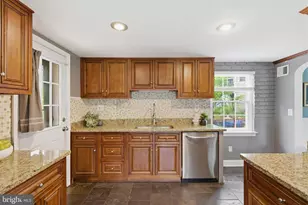 5721 Forest Rd, Cheverly, MD 20785 - Photo 15