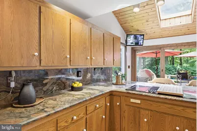 8404 Hollow Tree Lane, Upper Marlboro, MD 20772 - Photo 25