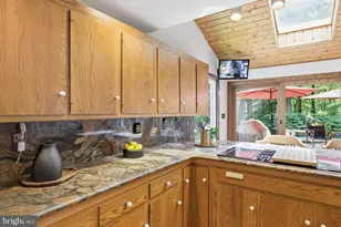 8404 Hollow Tree Ln, Upper Marlboro, MD 20772 - Photo 25